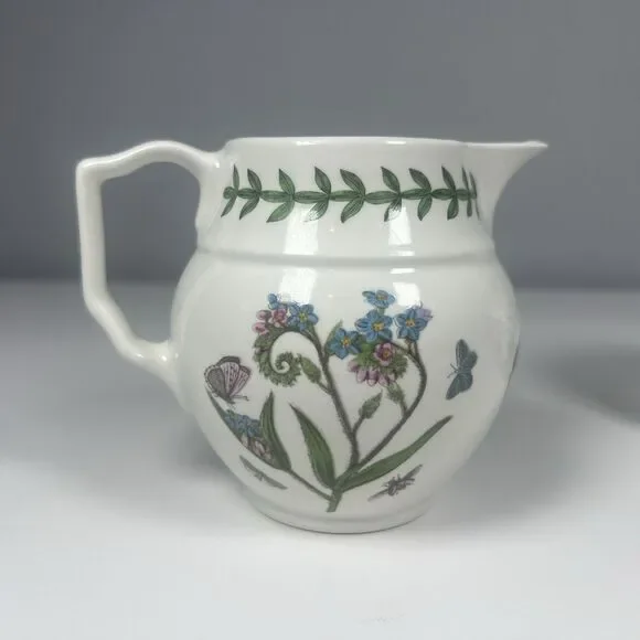 Portmeirion Botanic Garden Forget Me Not 5" Staffordshire Pitcher Jug 24oz chip - Picture 1 of 8